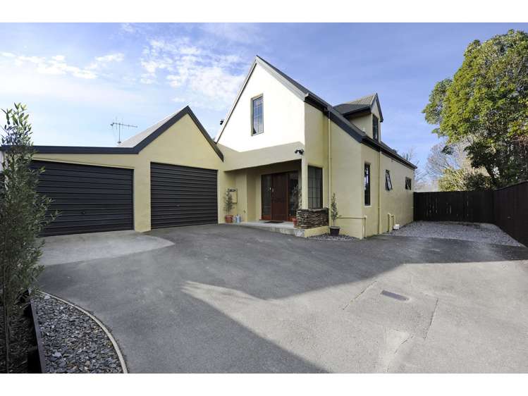 22 Malthouse Crescent Brightwater_1