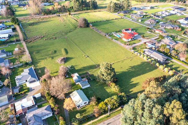 69 Lincoln Road Carterton_5