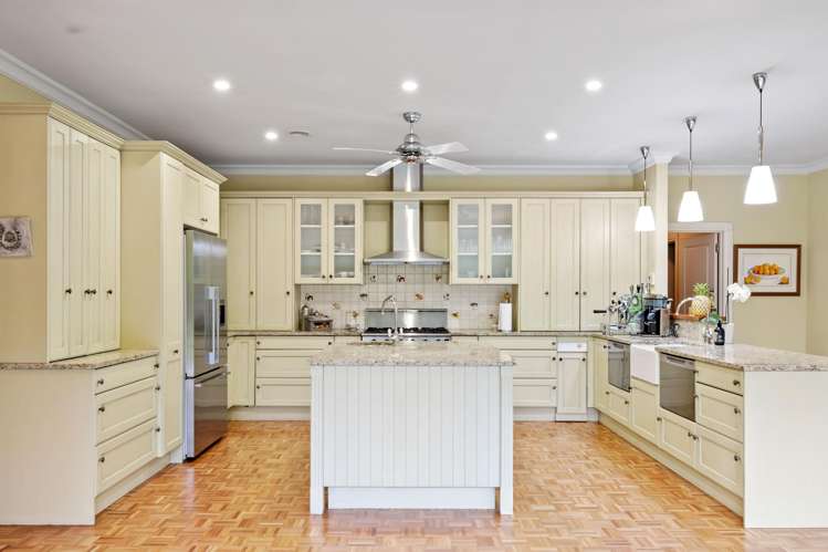 77 Harrowfield Drive Harrowfield_8