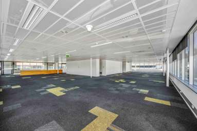 167 Victoria Street West_3