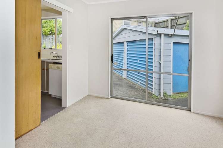 58 Grays Road Camborne_4