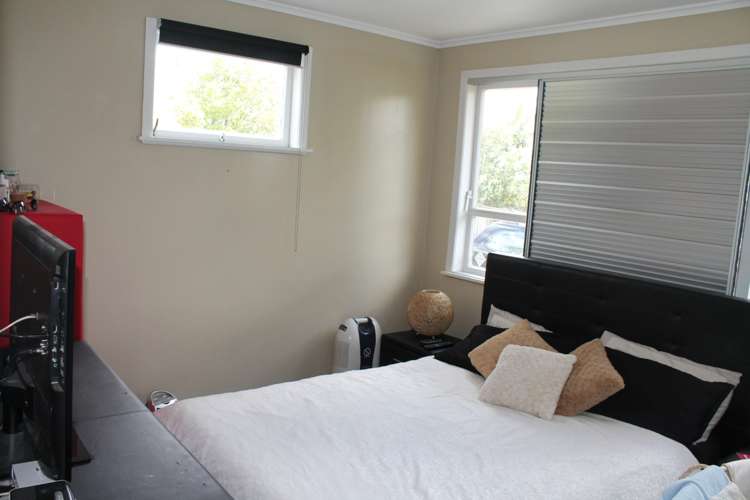 43 Royal View Road Te Atatu South_5