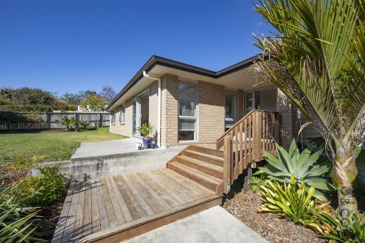 23 Crabb Fields Lane Riverhead_27