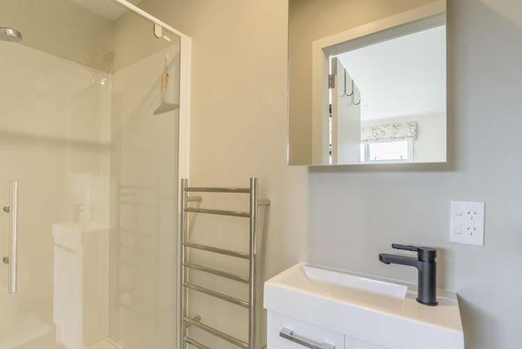 23b Hinau Street Tawa_15