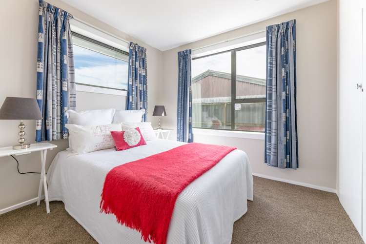 41 Steele Street Hornby_14