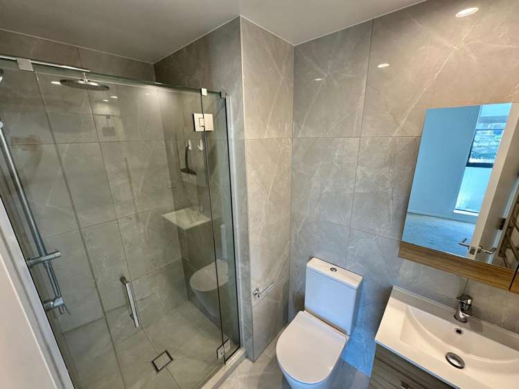 406/9 Madeira Lane Grafton_5