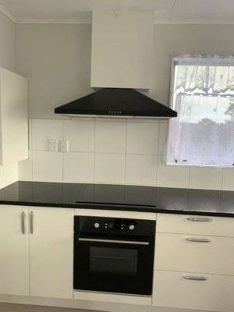 13 Funnell Place Manurewa_12