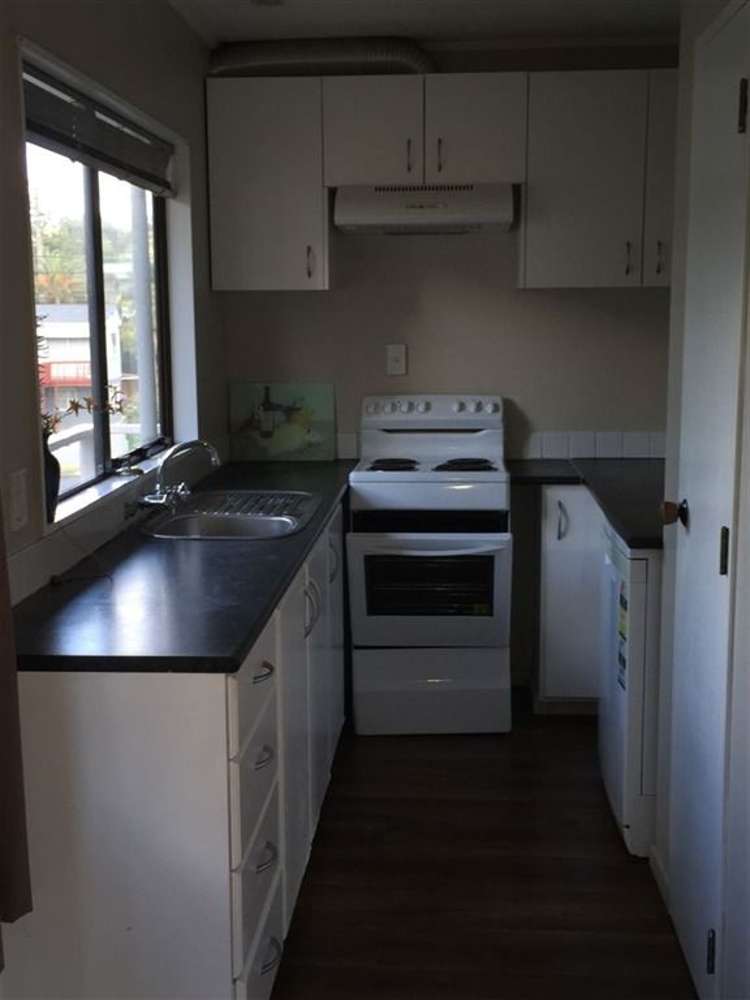 2/83 Kaurilands Road Titirangi_3