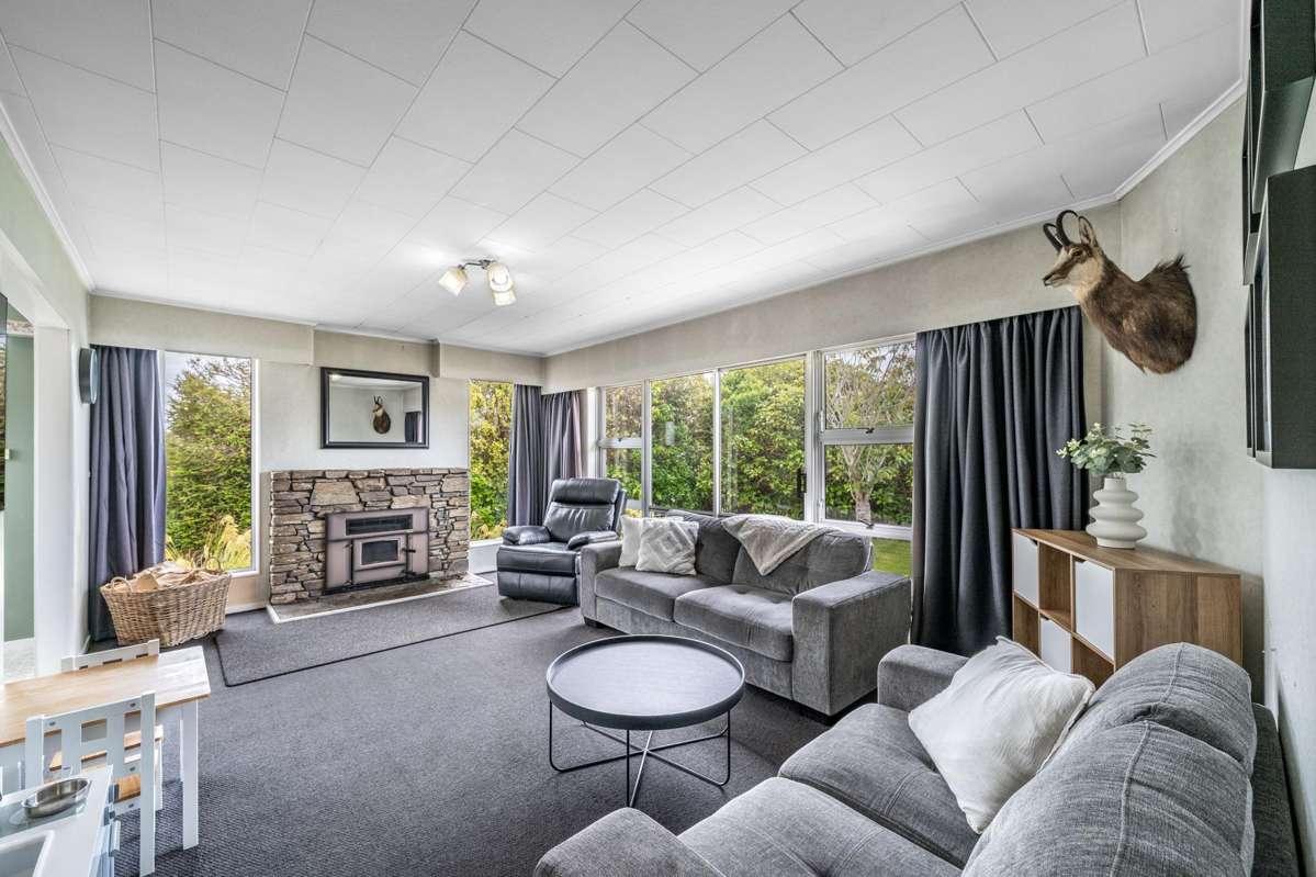 171 Lamond Street East_4