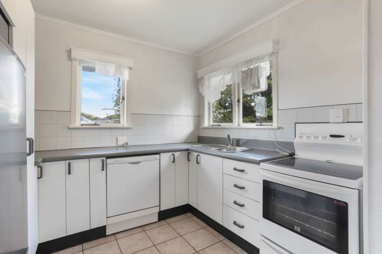 79 Kimber Hall Avenue Mount Roskill_8