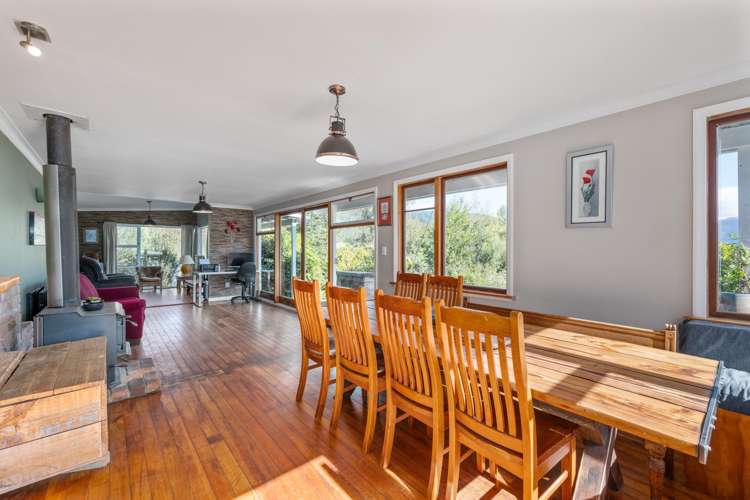 948 Queen Charlotte Drive Linkwater_17