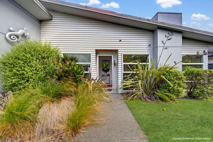 20 McNaughton Place_1