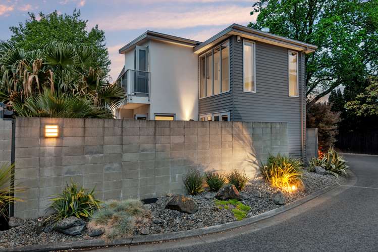 1/64 Holly Road Saint Albans_17