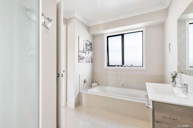 8 Allans Way Waiuku_6