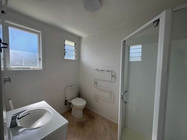 2/60 Edmonton Road Henderson_4