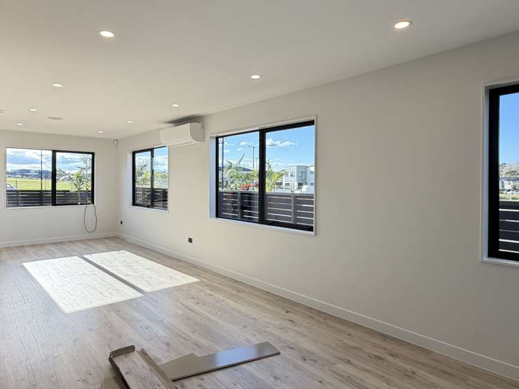 4/75 Te Taruna Drive Milldale_1