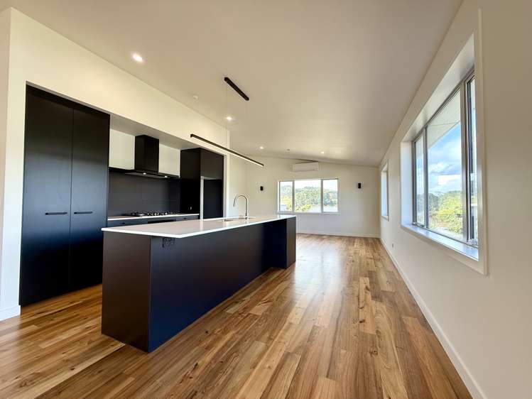 2/19A East Street Raglan_3