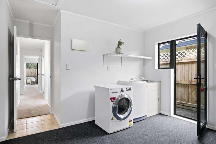 8 Morestead Avenue East Tamaki_13