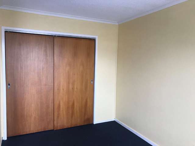 4/4 Moana Street 1067_2