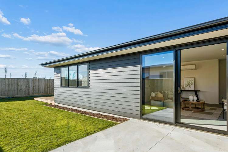 57 Benashet Drive Lincoln_22
