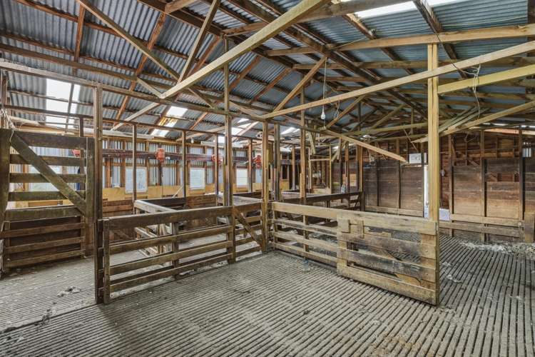 921 Ongo Road Hunterville_27