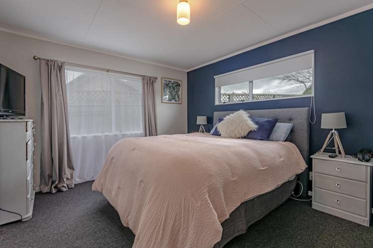 42 Caroline Drive Feilding_18