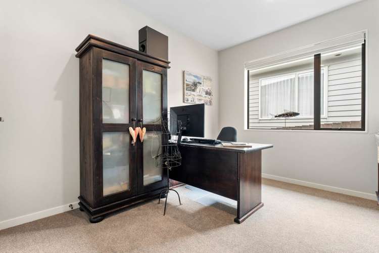 122 Arran Point Parade Orewa_19