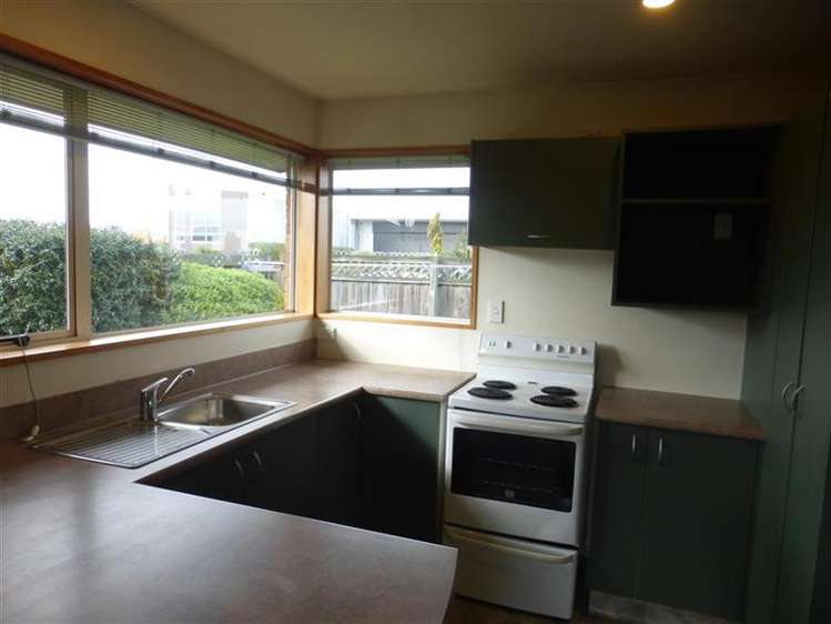 38 Shands Road Hornby_16