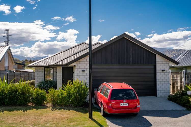 16 Coventry Crescent Lower Shotover_21