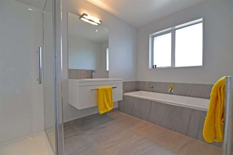 5 Bellamont Street Kumeu_27