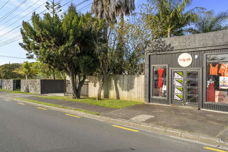 108 Atkinson Road Titirangi_23