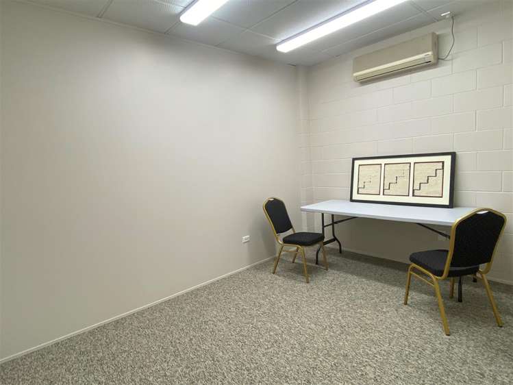 GF 28 Liverpool Street Hamilton Central_9