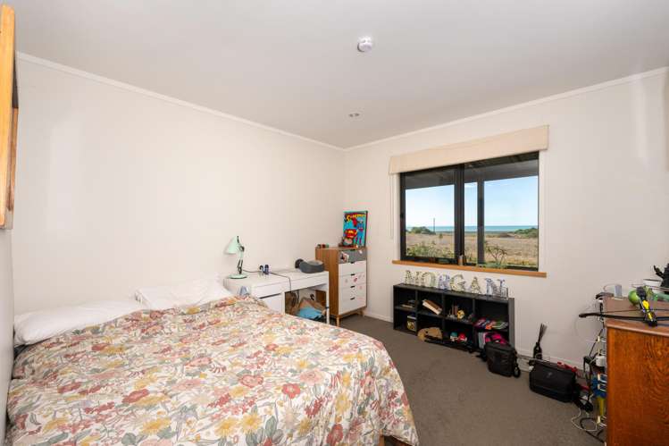 148 Clifton Road Te Awanga_36