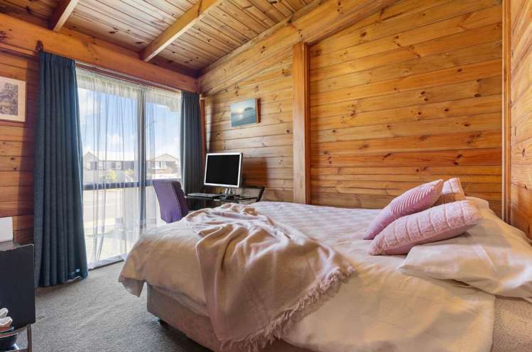 33 Hadley Wood Drive Wattle Downs_10