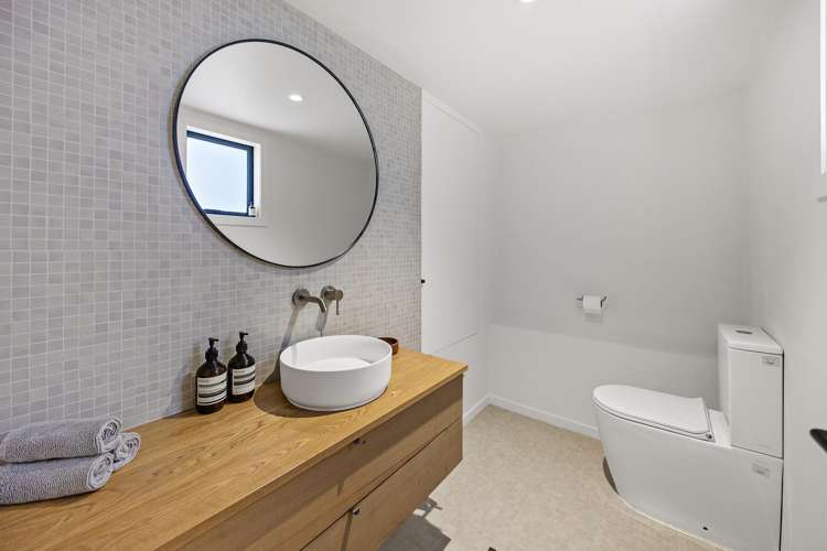 73 Takahe Road Titirangi_14
