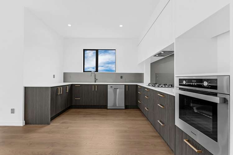 133-137 Bremner Road_1