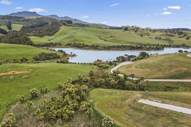 9 Waipatukahu Lane Raglan_4