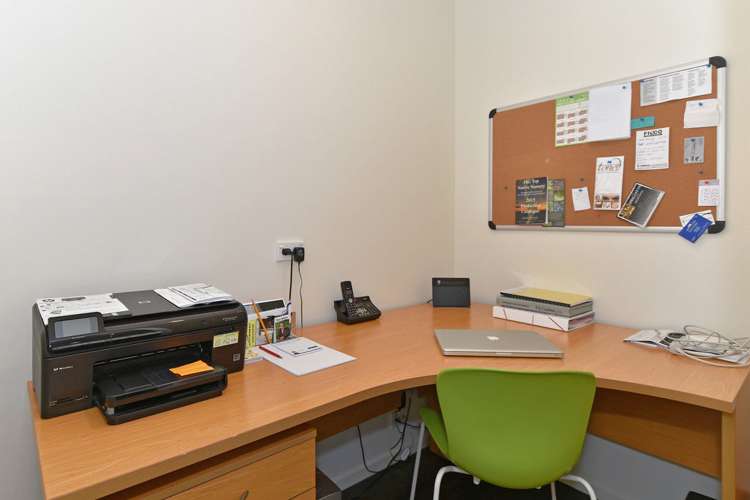 1 Kelly Way Richmond_10