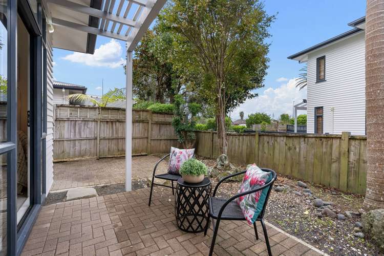 118/2 Armoy Drive East Tamaki_7