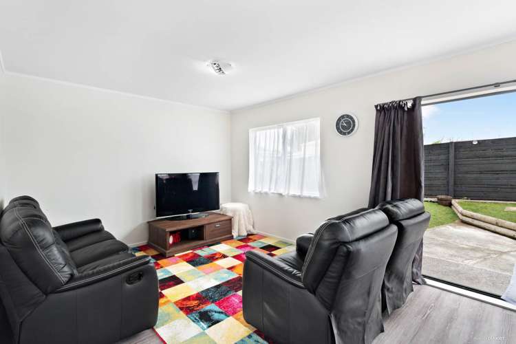 2/78 Grove Road Papakura_8
