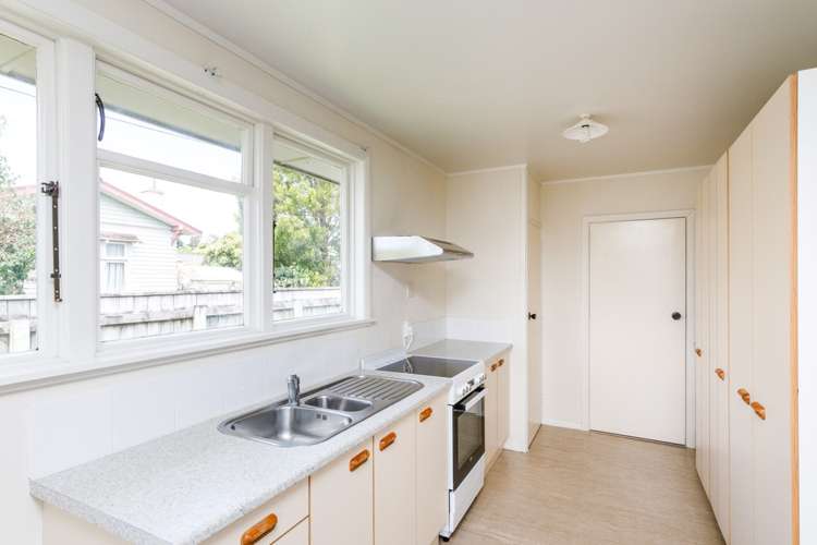 36 Wakeman Street Pahiatua_11