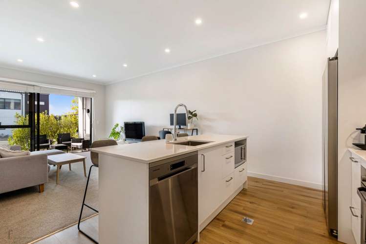 2/3 Genevieve Lane Hobsonville_4