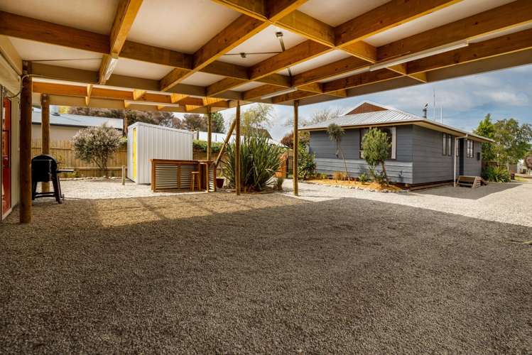 10 Chante Crescent Renwick_21