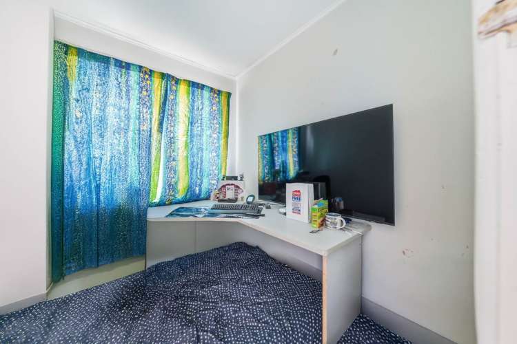 68 Edgewater Drive_5