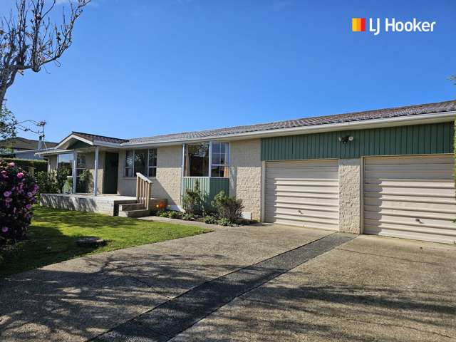 Delightful Family Home On A Super Sunny Corner