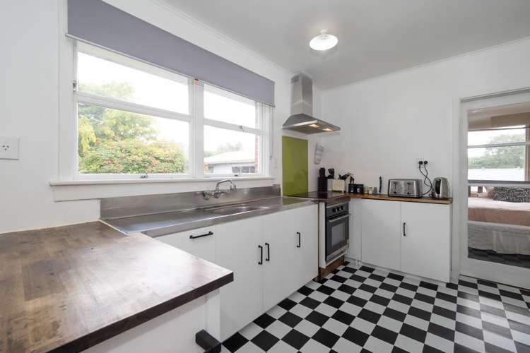 119 Racecourse Road Allenton_4