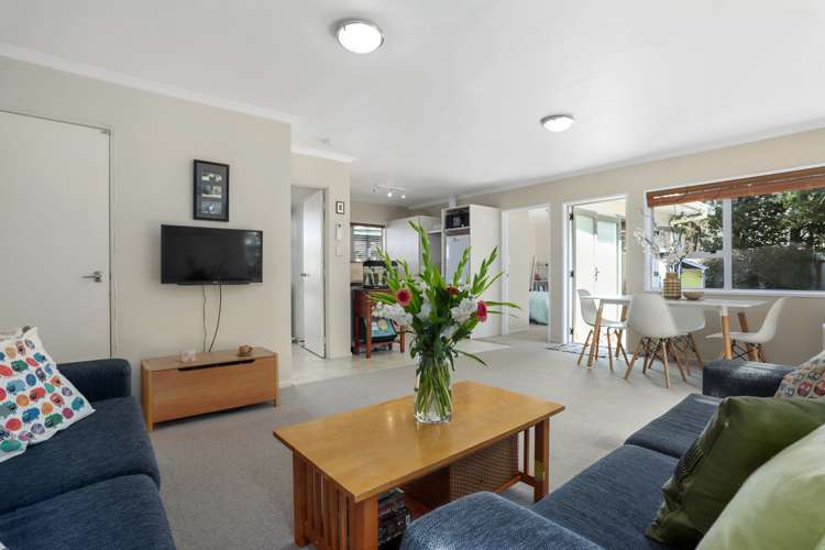 1/22 Wirihana Road Titirangi_3