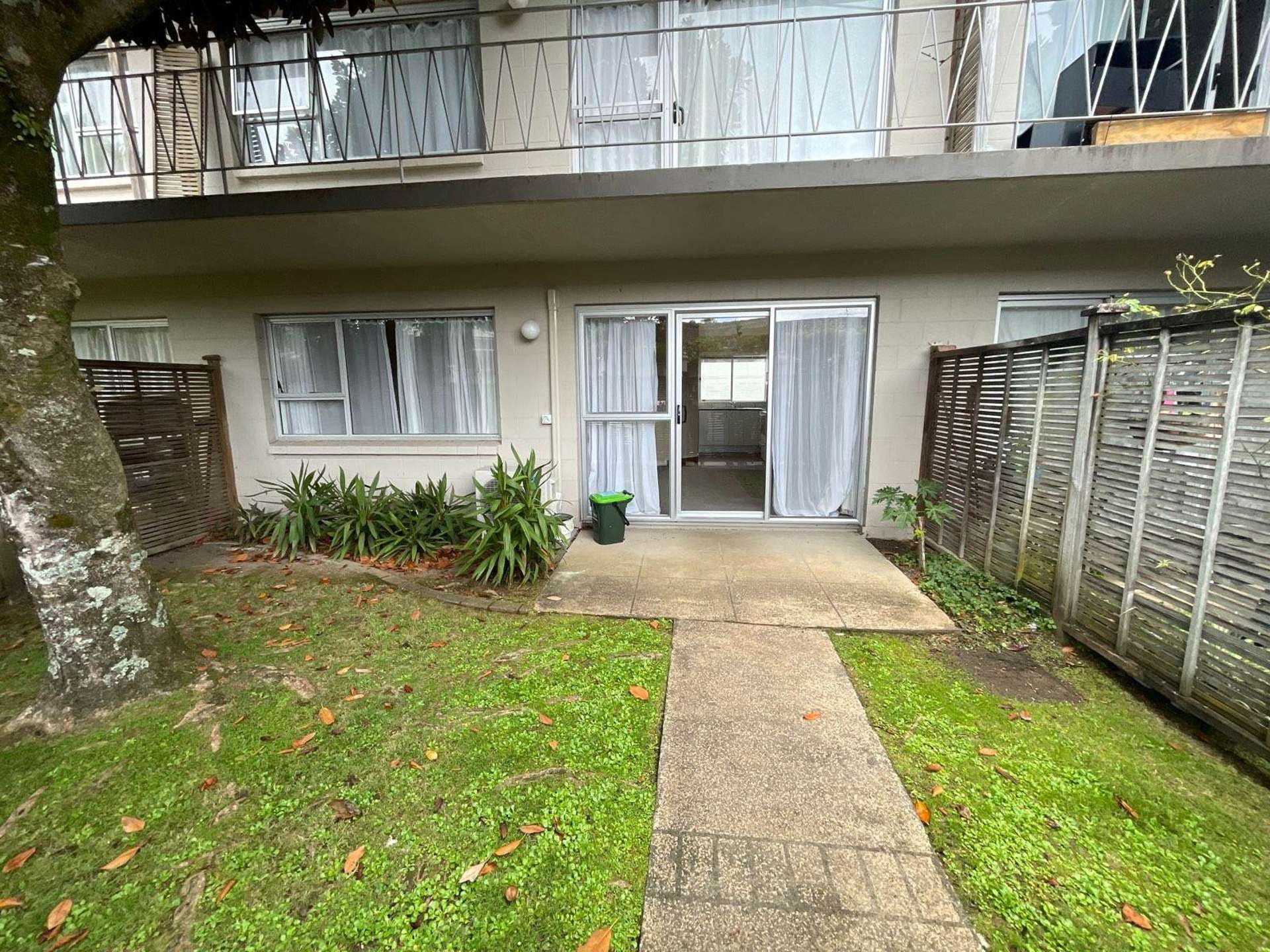 2/4 Owens Road Epsom_0