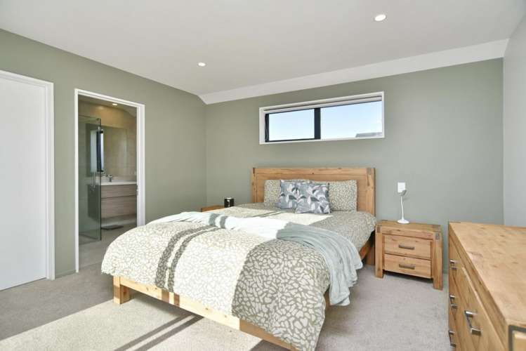 3 Woodford Avenue Woodend_10