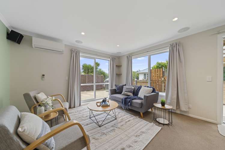 49A Raroa Terrace Tawa_6